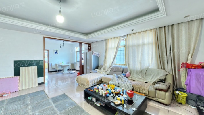 雷锋小区二手房实景图