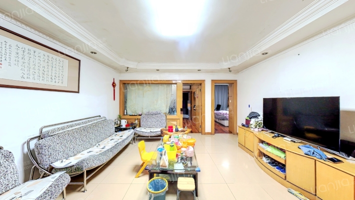 隆凤新村二手房实景图