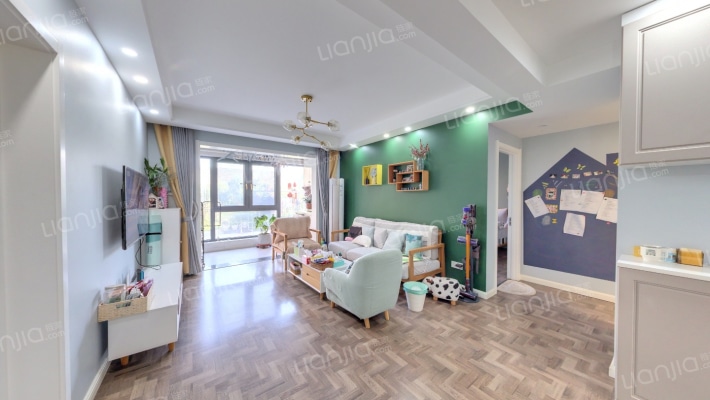 万成尚景3期二手房实景图