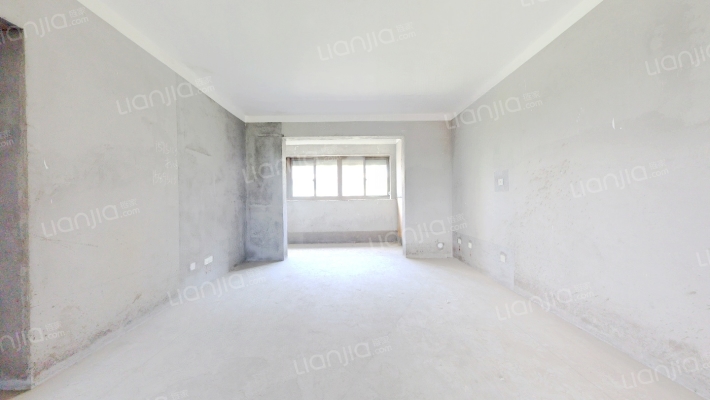 国投欧亚紫宸二手房实景图