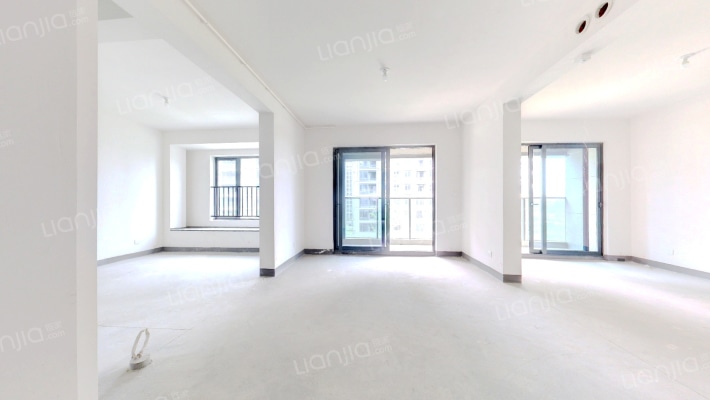 绿城濮园杏林苑二手房实景图