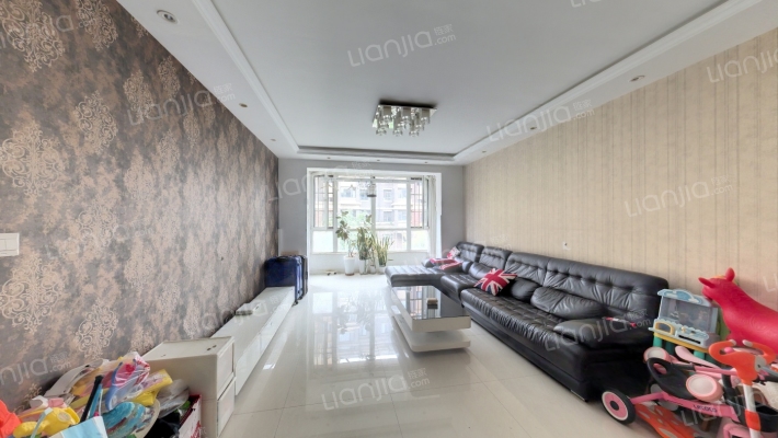 益格风情湾1期二手房实景图