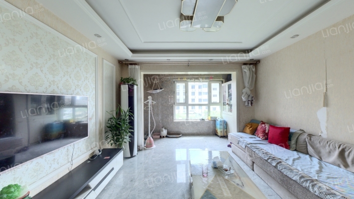 新港雅苑二手房实景图