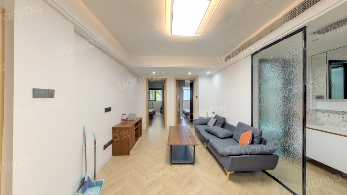 人民公园小区二手房实景图