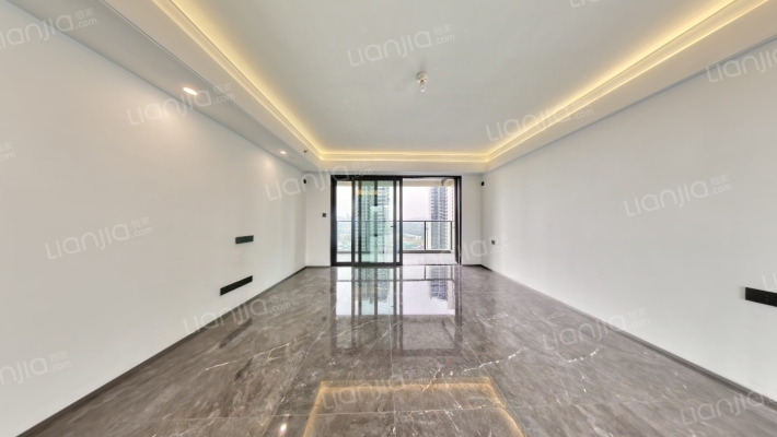 华侨城天鹅堡二期二手房实景图