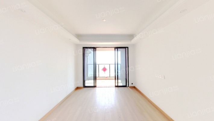 新力龙湾三期二手房实景图