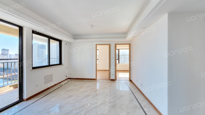 杰海苑二手房实景图