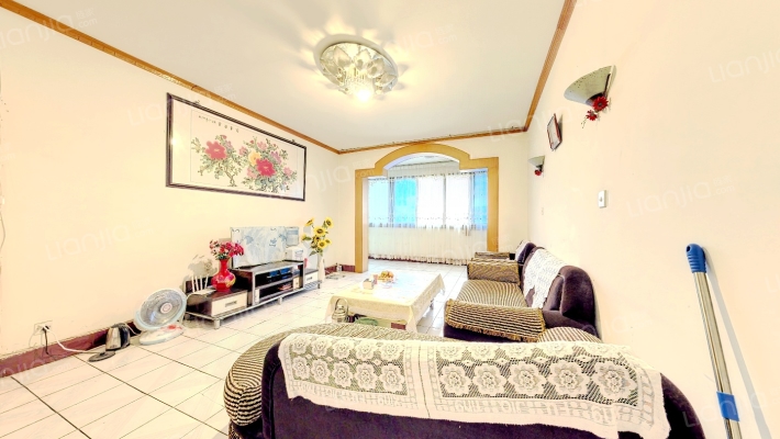 万春路269号二手房实景图