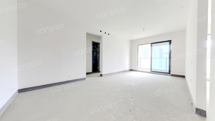 菁蓉滨湖湾观澜府二手房实景图