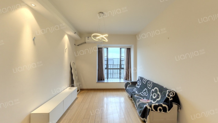 卓越时代广场二手房实景图