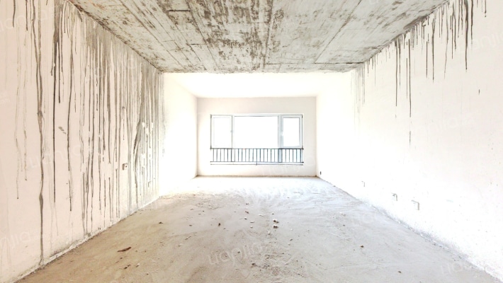 中航樾公馆二手房实景图