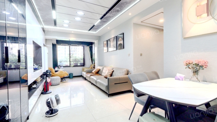 悦未来二手房实景图