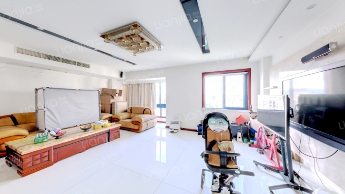 人和嘉园二手房实景图