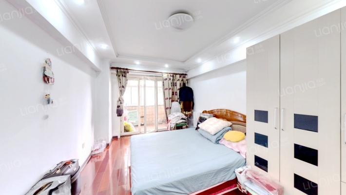 嘉泰名宅二手房实景图