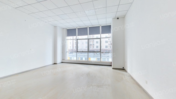 天山银河广场二手房实景图