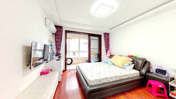 爱达花园紫藤园二手房实景图