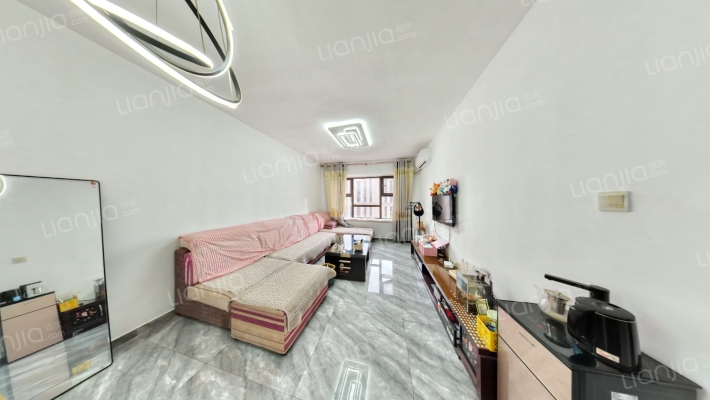 绿地新礼华府二区二手房实景图