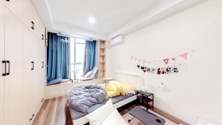 泛亚中心遇界二手房实景图