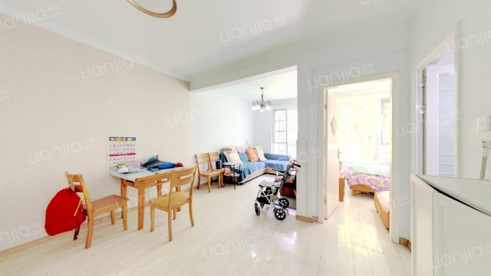 蓝光锦绣城21栋二手房实景图