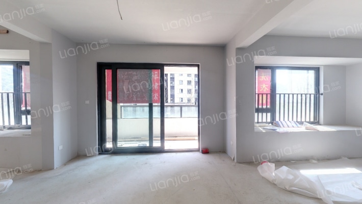 瓯湖名苑二手房实景图