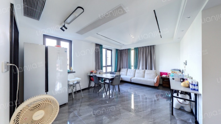 正大城二手房实景图