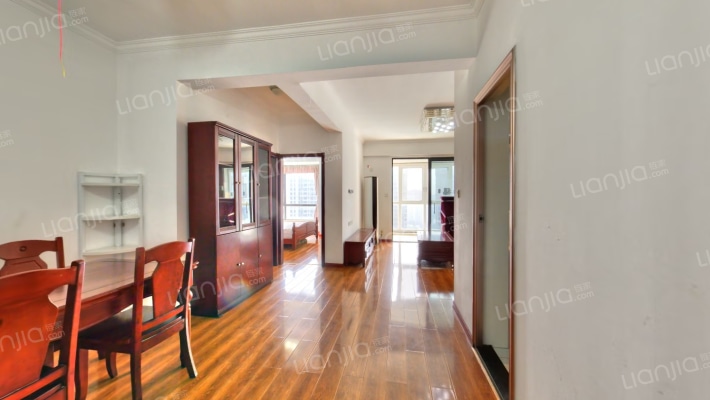 CBD楚世家二手房实景图