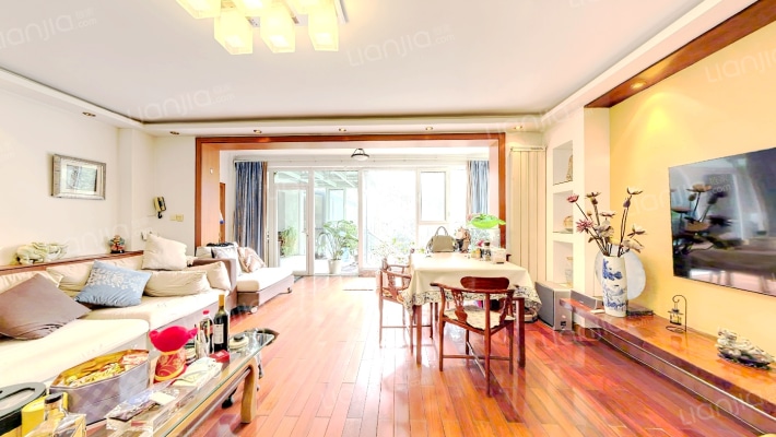 闻涛山庄二手房实景图