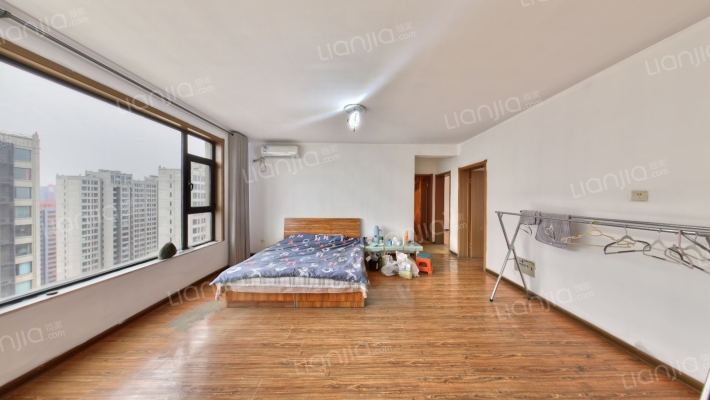 御龙庭二手房实景图