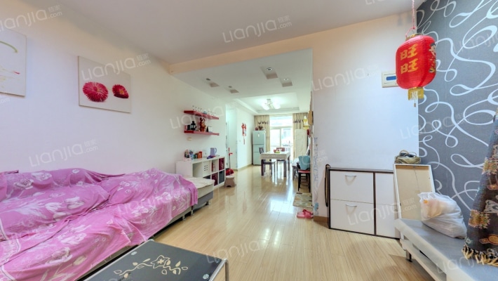 四季植物花园二手房实景图