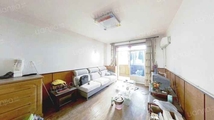 卫生楼二手房实景图