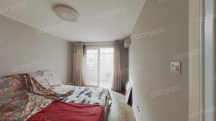 照湖西里二手房实景图