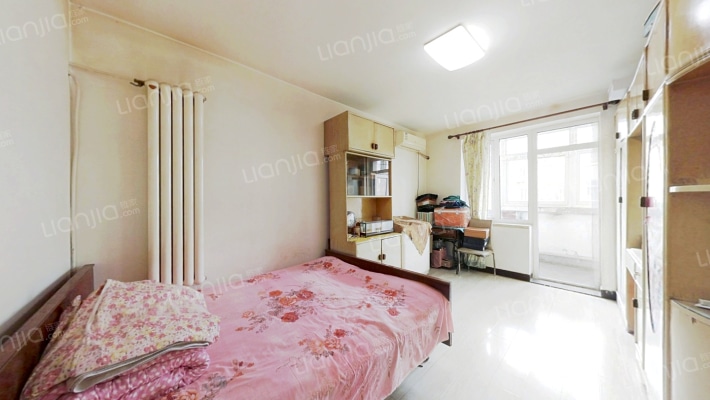 卫安南里二手房实景图