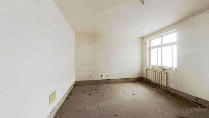 宝平景苑西区二手房实景图