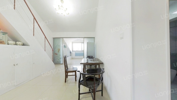 粤江里二手房实景图