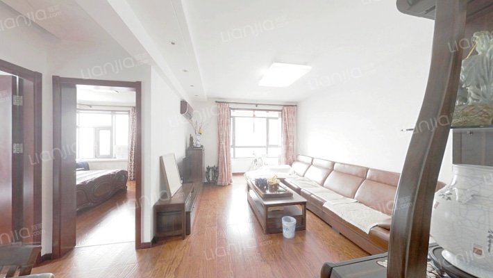 城市名居二手房实景图