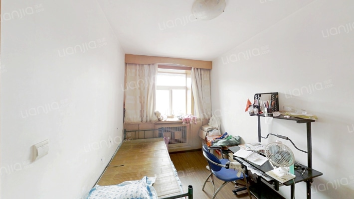 新兴西里二手房实景图