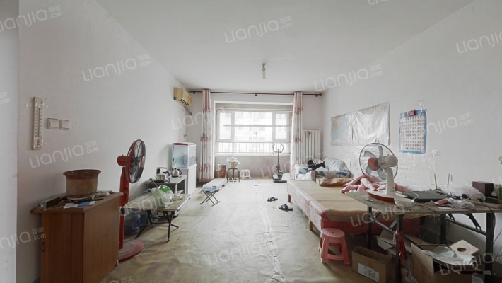 泉鑫佳苑中区二手房实景图