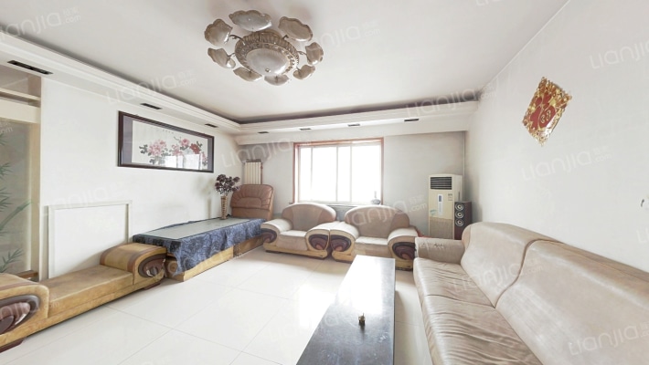 龙居花园6区二手房实景图