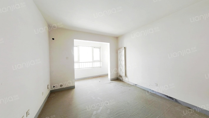 花溪畔二手房实景图