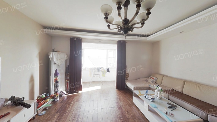 万科新城紫芸苑二手房实景图