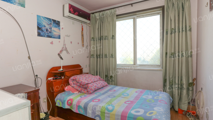 房本满五年、有装修、看房方便、业主靠谱、采光好-卧室A