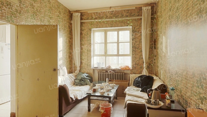 方达小区二手房实景图