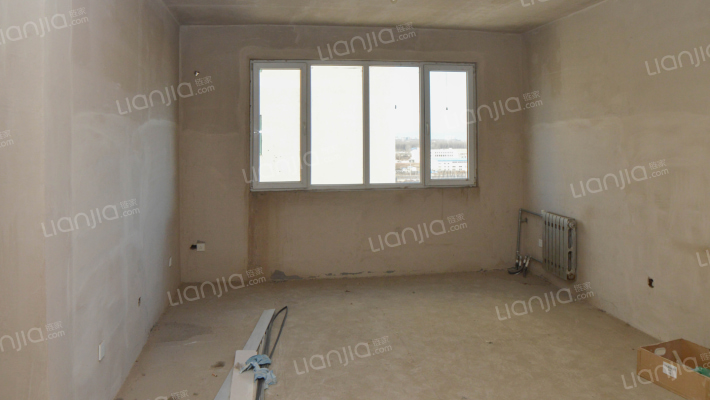 交通便利，教育完善、户型合理，采光好。-客厅