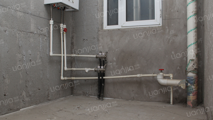 电梯朝南 通风性好 十层 楼层好 采光充足 无遮挡-厨房