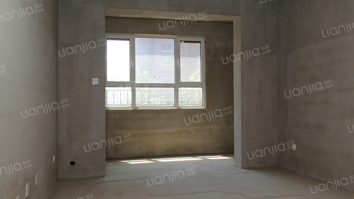 牛津花园南北通透三居室，品质社区，舒适住宅-客厅