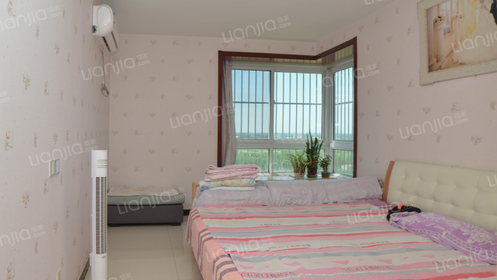 双语旁，投 资，度假，养老，休闲，随时看房-卧室C