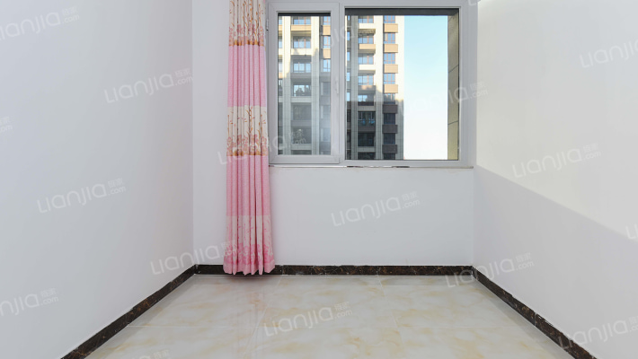 华融三居室纯南向自住精装修 有本 看房方便-卧室A