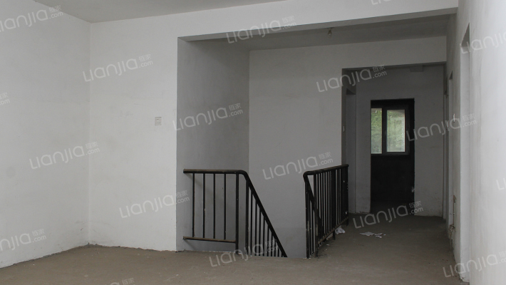 鸿盛凯旋门3室1厅1厨2卫，适合家居-客厅A