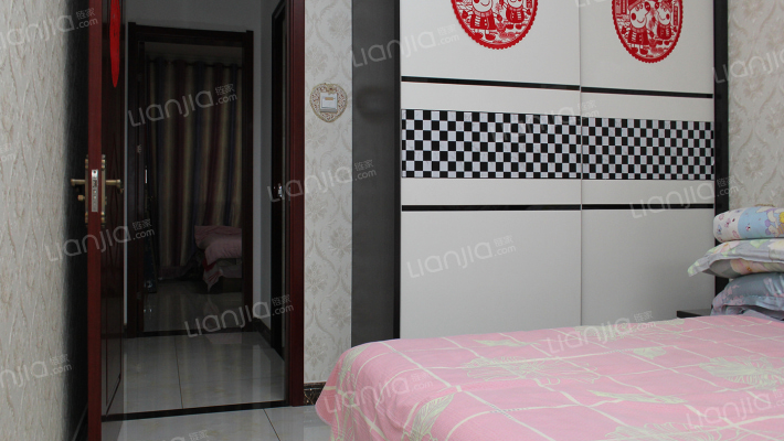 冠云路，70年大产权，人车分流，精装修，方便看房-卧室A