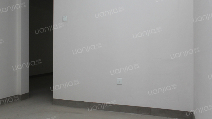 南北通透的户型，有车位，可分期，采光好，视野好-卧室C